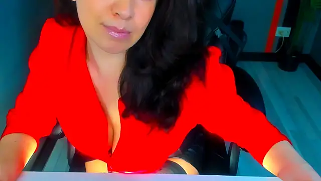 Онлайн чат XXX AnaMills