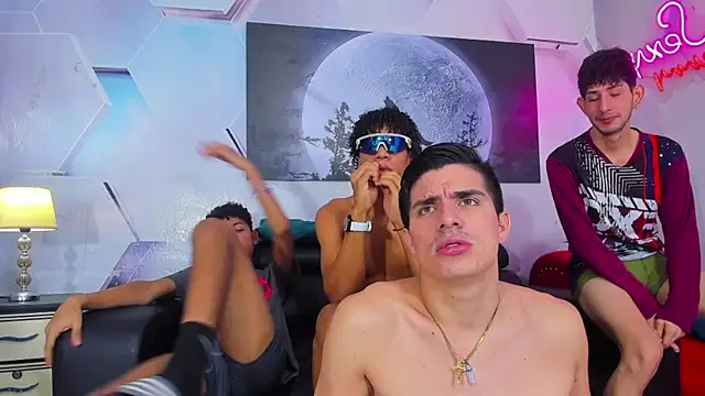 Spicy_guysのウェブカメラショー