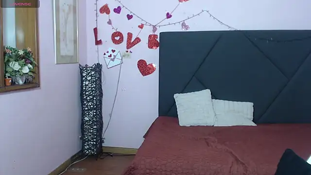 pamela_echeverria: απευθείας συνομιλία ΧΧΧ