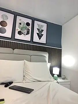 Miia_cute18: απευθείας συνομιλία ΧΧΧ