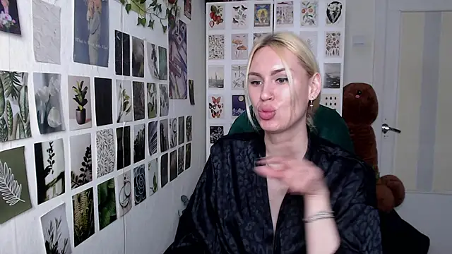 Chatroom XXX en direct de CapriScorpion