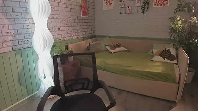 miraiakik's Live XXX Chat