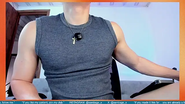 Pokazy przed kamerką – SantiagoXoXo