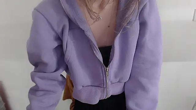 _Hanna_Moon_ Chat XXX in diretta