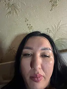 Naughtbaby_2025 Live XXX-Chat