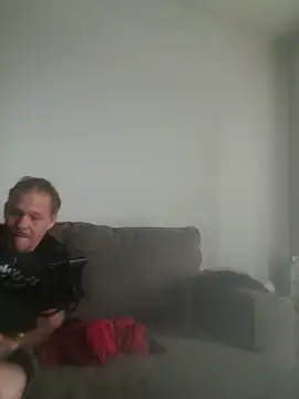 yourMasterisBored's Webcam Show