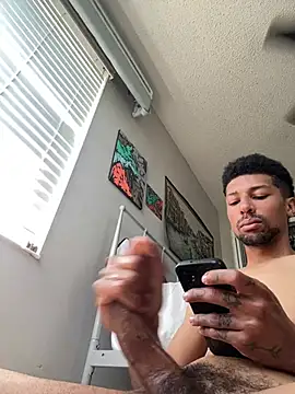 BigPrettyDick777's Webcam Show