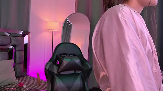 Chat XXX en directo de Bella_Clark2