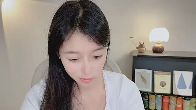 Onechestnut's Live XXX Chat