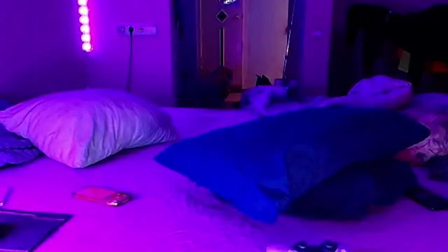 โชว์เว็บแคมของ baphomet_from_ice