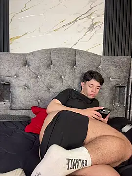 Show Webcam de Noah-ledom