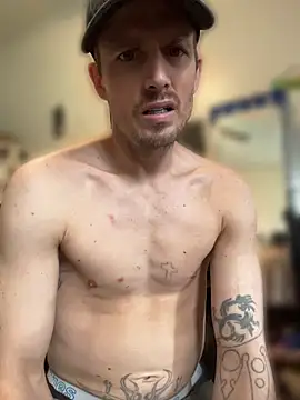 KBONE36 élő XXX-chatje