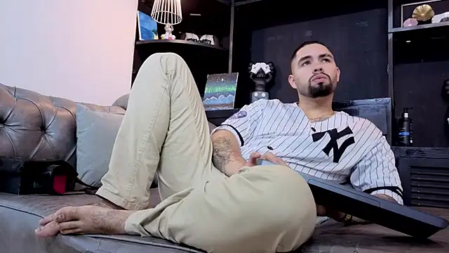 Вебкам-шоу matteosantos