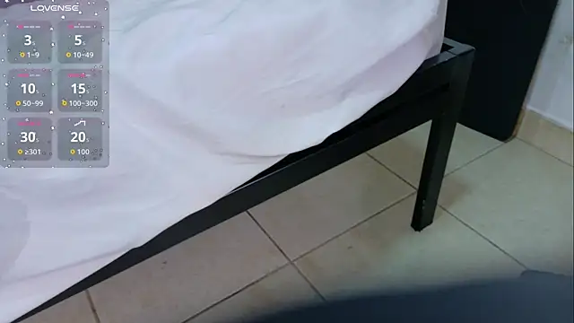 AnnieRouse__ 라이브 XXX 채팅