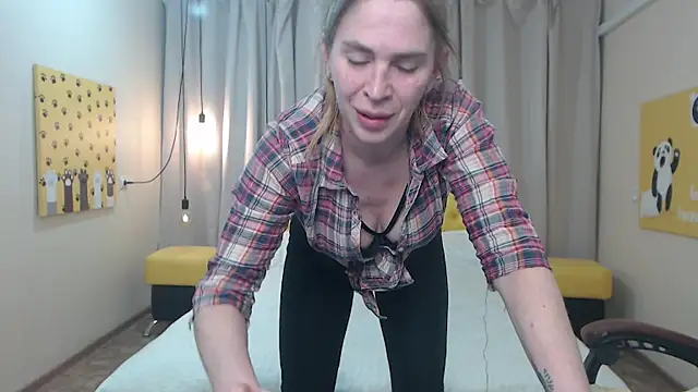 TessaDaybreakn Live XXX chat