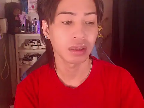 Erin_23's Webcam Show