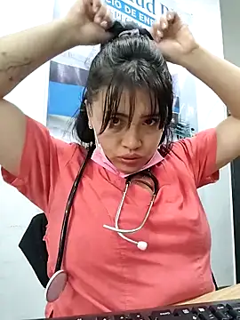 Chat XXX en directo de Nurse_Alice-7