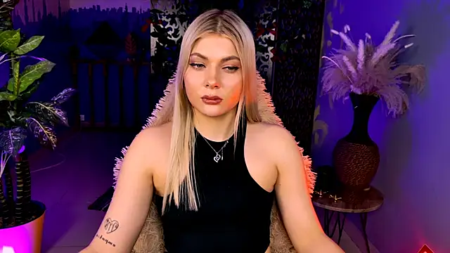 HyileyClark – Live XXX-chat