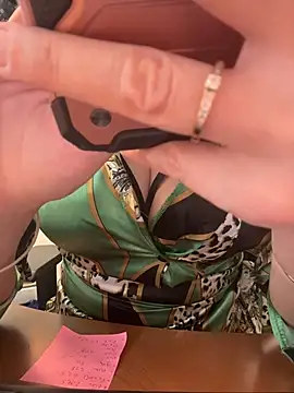 Chat XXX Live Deessenympho