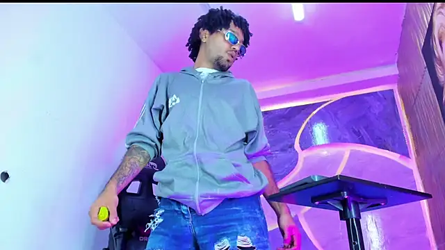 Josh_Hot_Sex Webcamshow