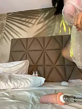 Chat XXX en directo de LIAH_IZUMI