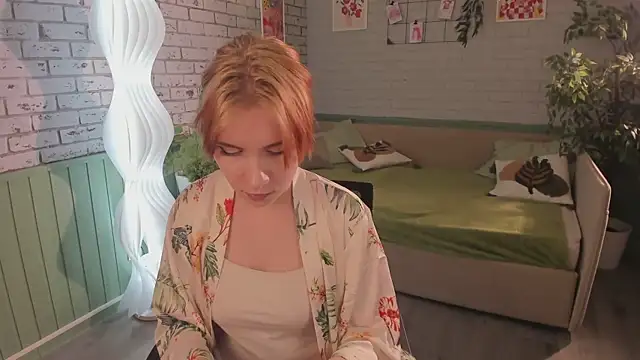 Chat +18 de miraiakik ao vivo