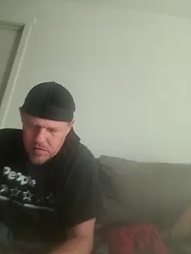 yourMasterisBored: онлайн-секс-чат