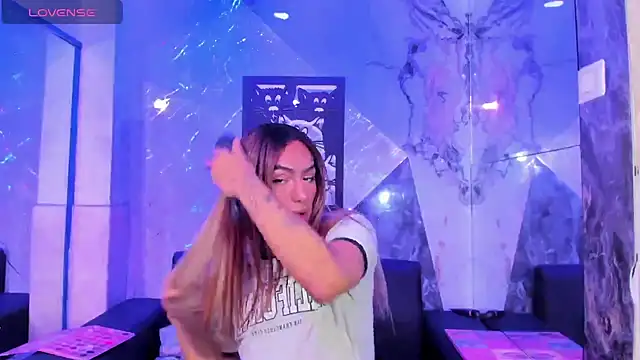 Isabella_stanford2 – Kamerová šou