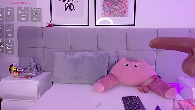 Онлайн чат XXX Heraa_Piett