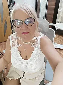 AvrilMillers 라이브 XXX 채팅