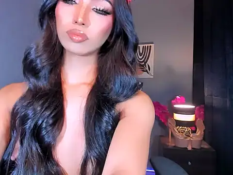 Вебкам-шоу xUrGoddess_islaCumsAlotx