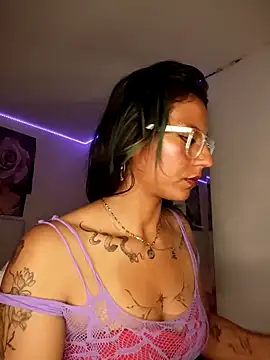 SamathaMay Show in webcam