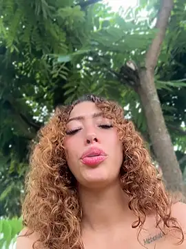 roxyrougee Live XXX-chat