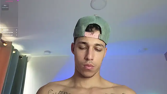 orionblaze69_: διαδικτυακό σόου στην κάμερα