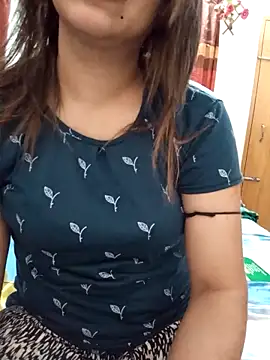 Tanha18 Adlı Modelin Canlı XXX Sohbeti