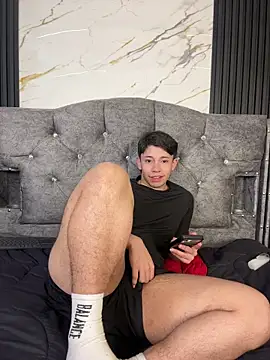 Noah-ledom: онлайн-секс-чат