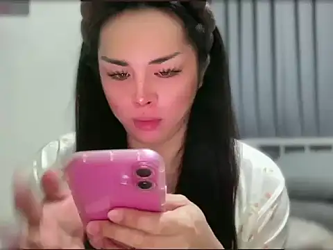 MISSANACONDA Pertunjukan Webcam