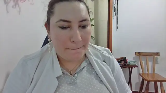 Chat +18 de catalina_boobs ao vivo