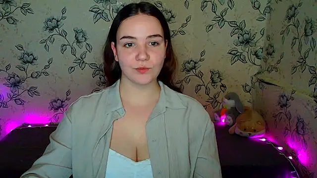 OliviaMontgommery webcam show