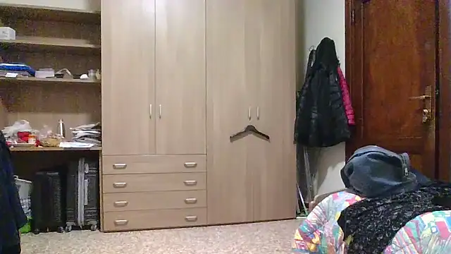 Chat +18 de Miasexmilf ao vivo