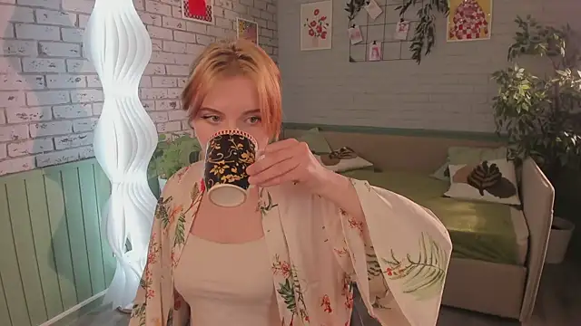 Chat XXX Live miraiakik