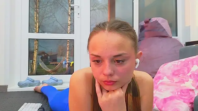 Misss_Vikk: απευθείας συνομιλία ΧΧΧ