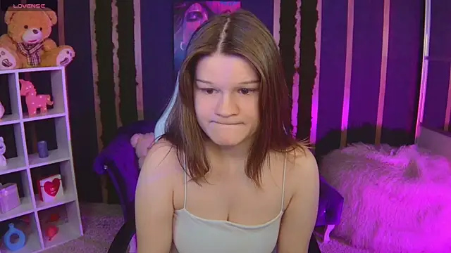 Lunatrend's Live XXX Chat