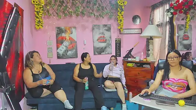 lesbiancuple's Live XXX Chat