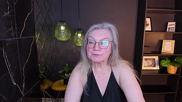 NataliMellowのライブXXXチャット