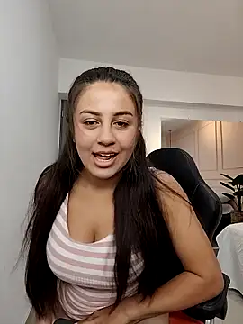 OLIVIA_GARCIA__'s Live XXX Chat