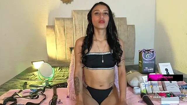 Petite_pepper লাইভ XXX চ্যাট