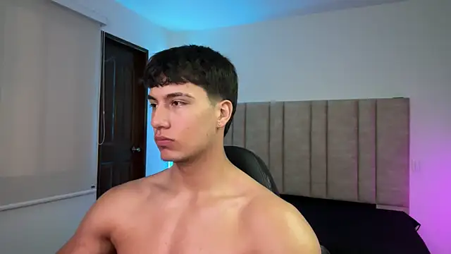 دردشة CHRIS_MORGAN1 الجنسية المباشرة