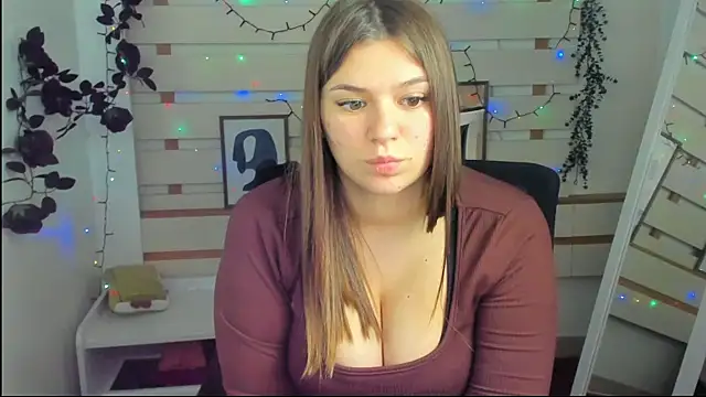 Josephine_Kiss: онлайн-секс-чат