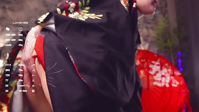 LynHillaire 即時 XXX 聊天